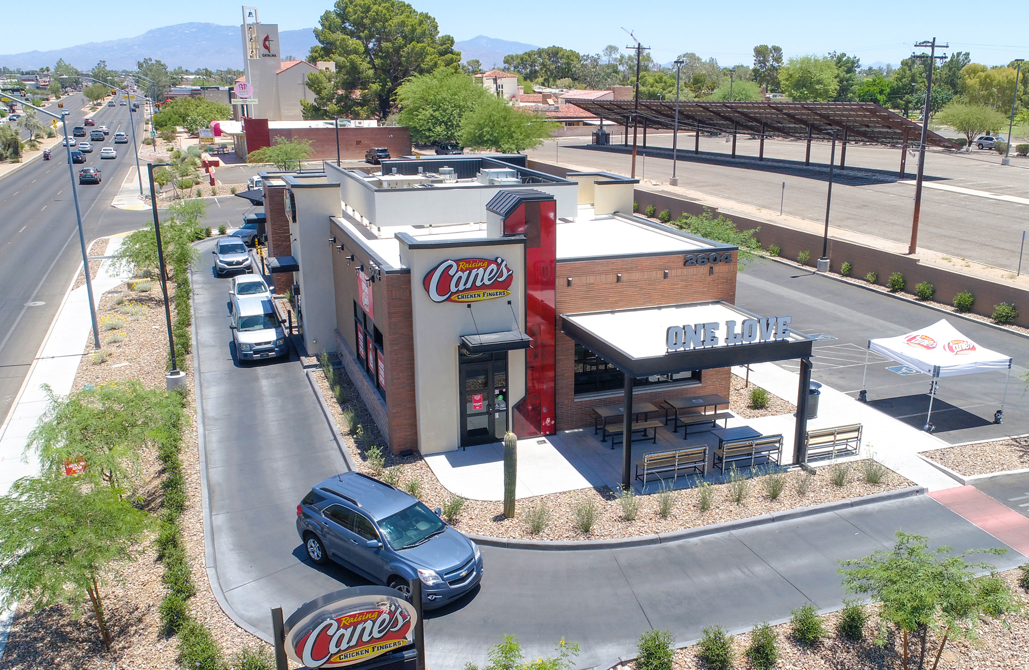 Raising Cane’s Net Lease Advisory Group